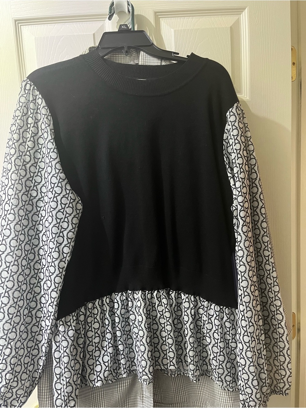 Calvin Klein Black Bodice Logo-Print Sleeve & Hem Top